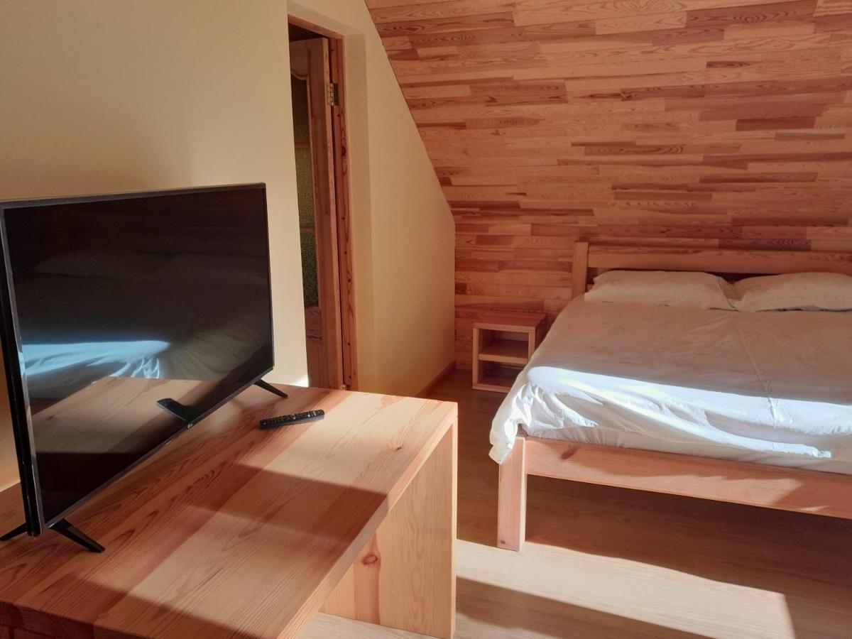 Guest House Vilcini Бернати Экстерьер фото