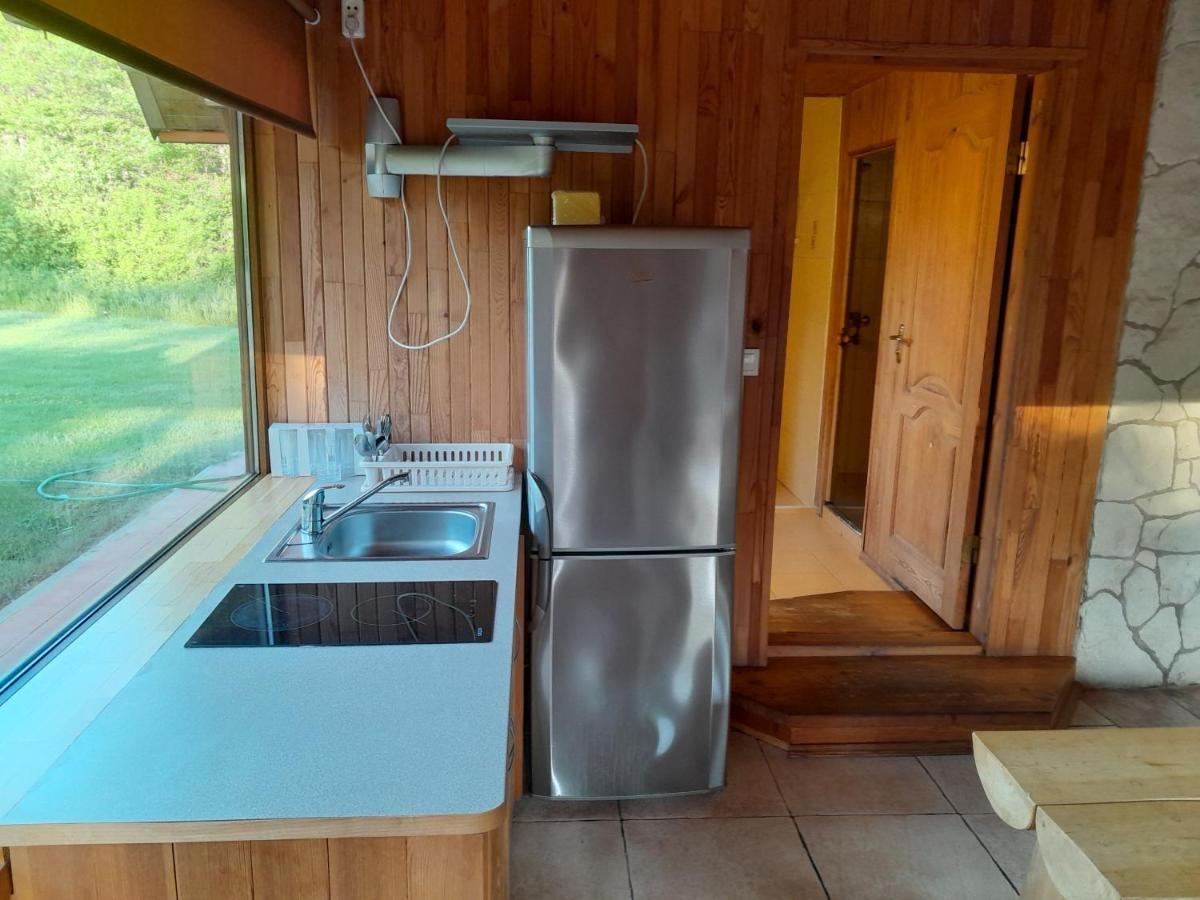 Guest House Vilcini Бернати Экстерьер фото