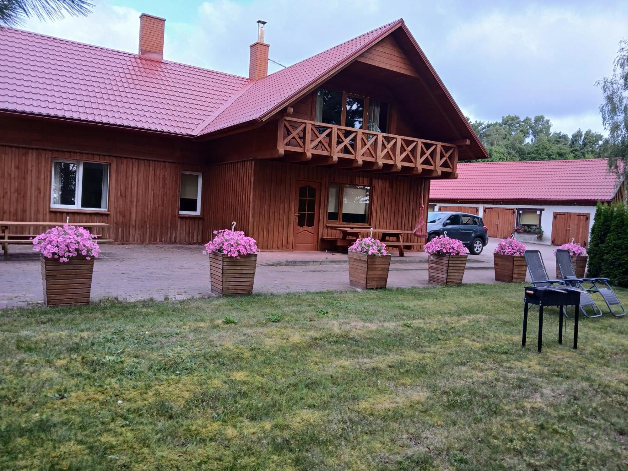 Guest House Vilcini Бернати Экстерьер фото