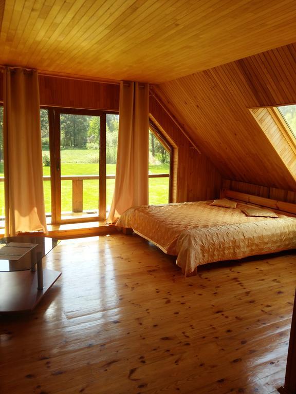 Guest House Vilcini Бернати Экстерьер фото